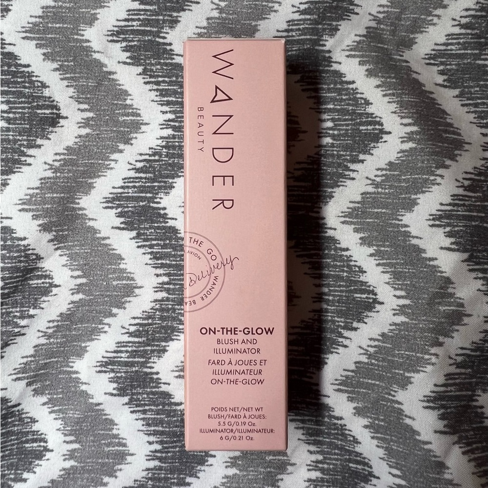 🆕 WANDER on-the glow blush & illuminator